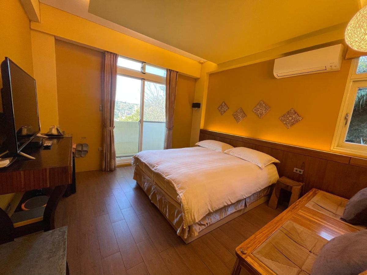 Golden101 Bed And Breakfast จิ่วเฟิ่น ภายนอก รูปภาพ